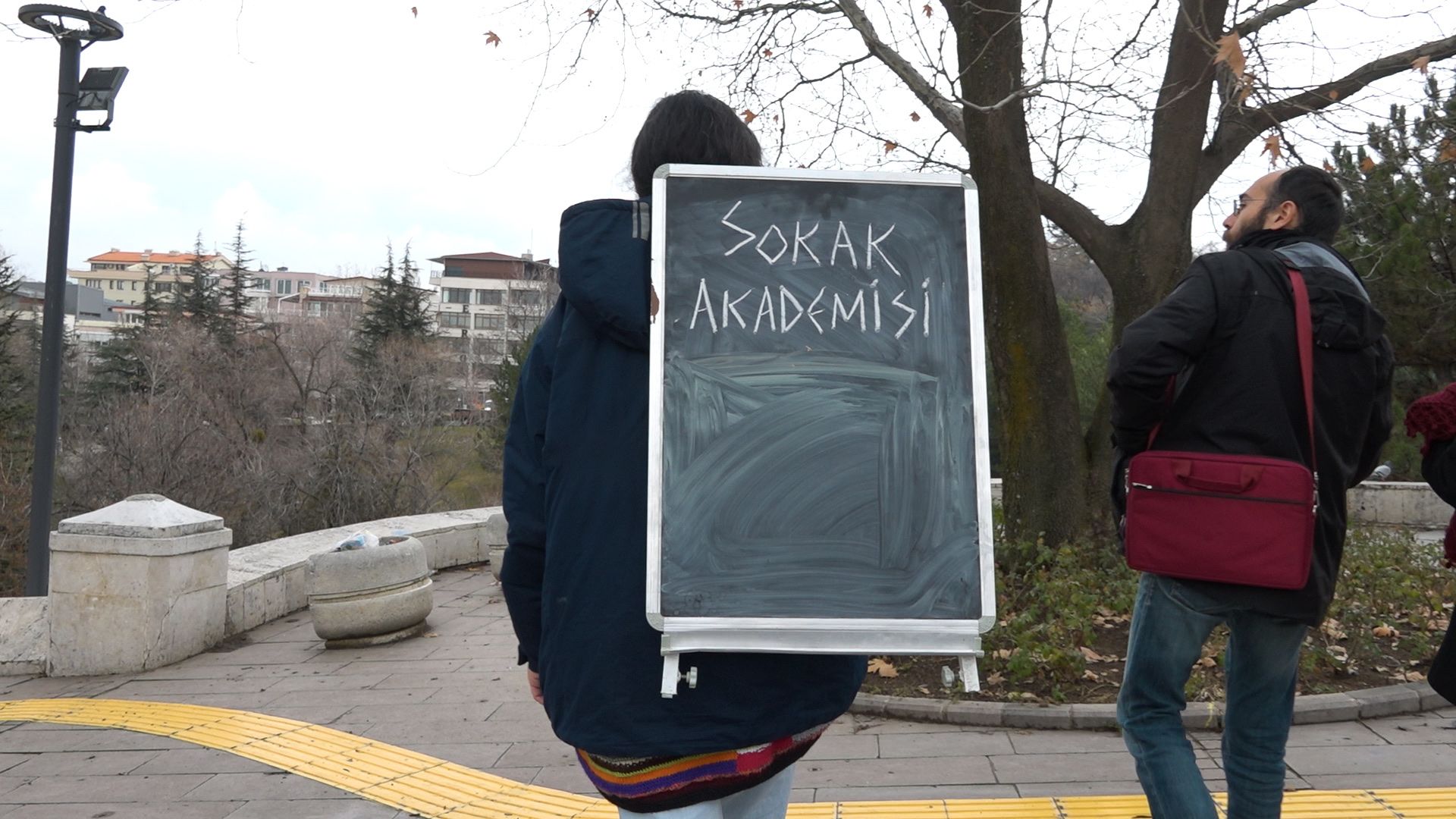 Sokak Akademisi filminden bir kare