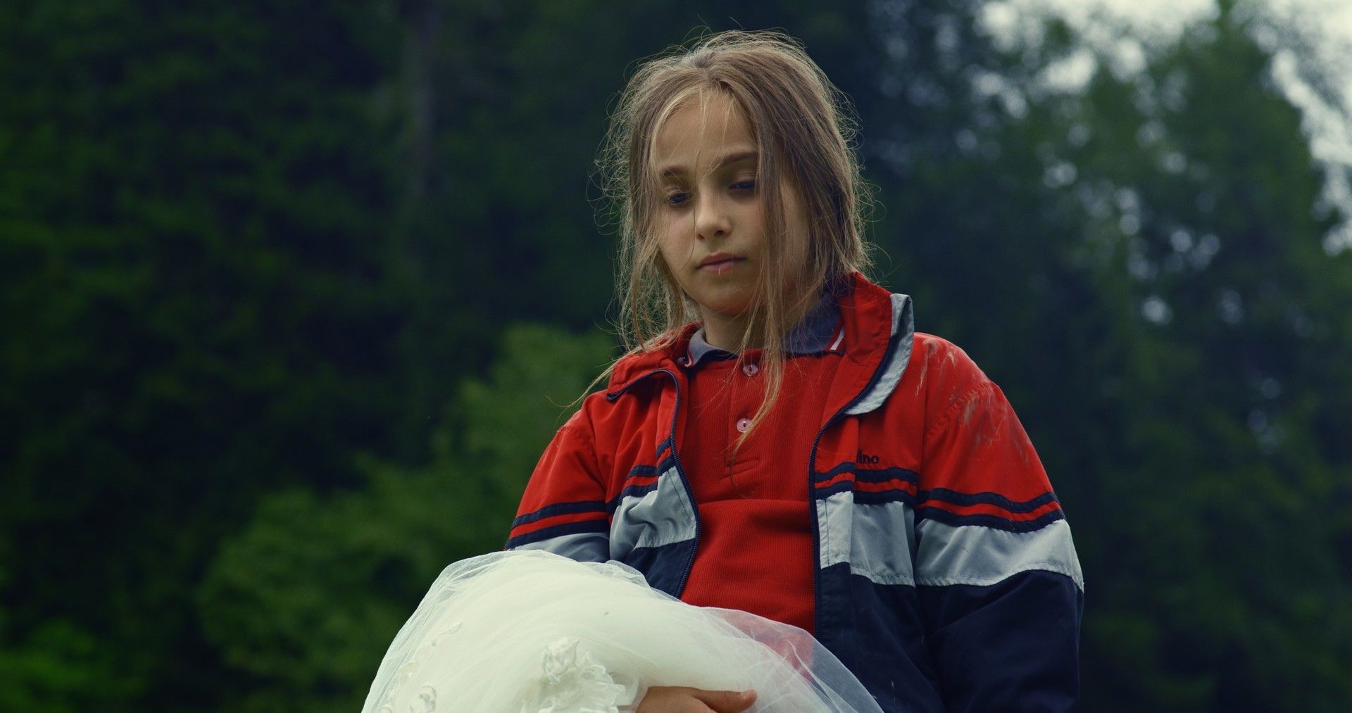 ANOUSH filminden bir kare